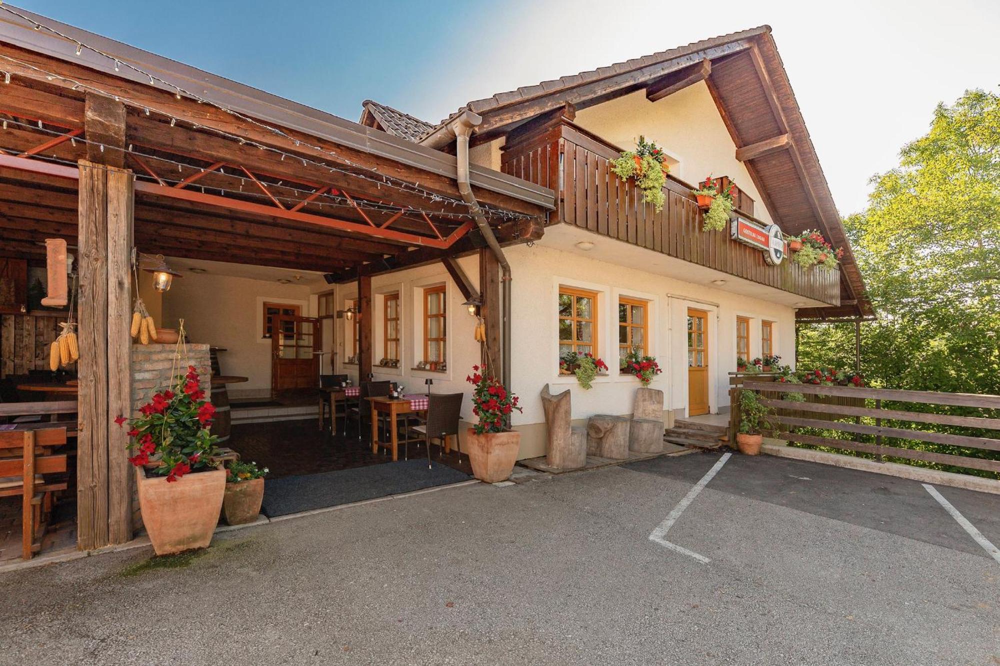 Gostilna Logar Hotel Hotemaze ภายนอก รูปภาพ
